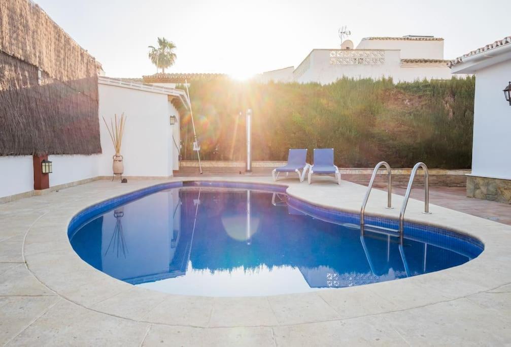 Estudio Maria De Waard Nerja Exterior photo