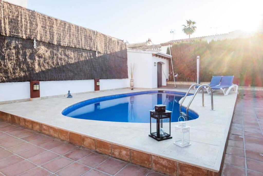 Estudio Maria De Waard Nerja Exterior photo